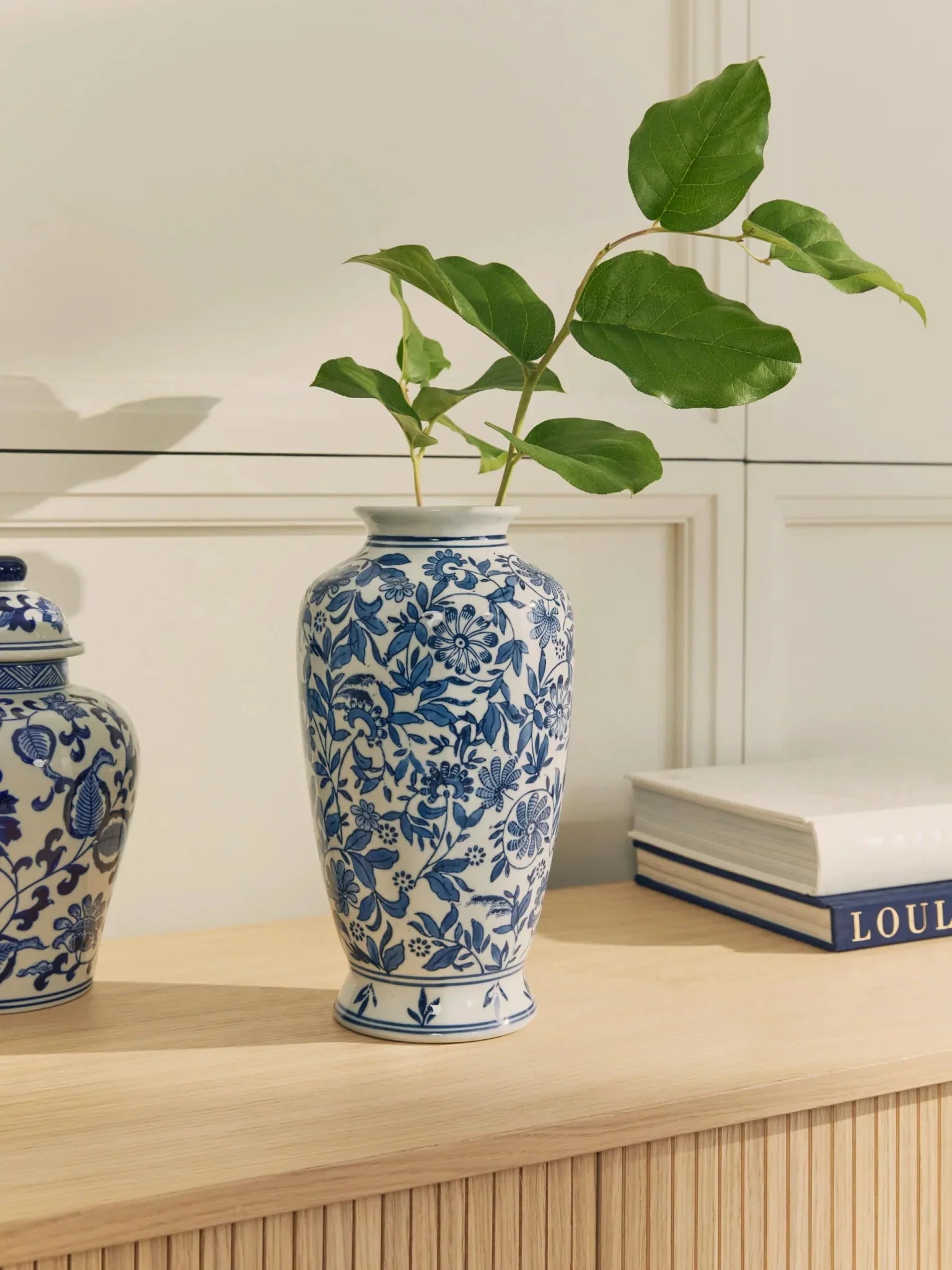 Jarrón Decorativo Grande de Porcelana Lin, altura 31 cm DescuentosMax™