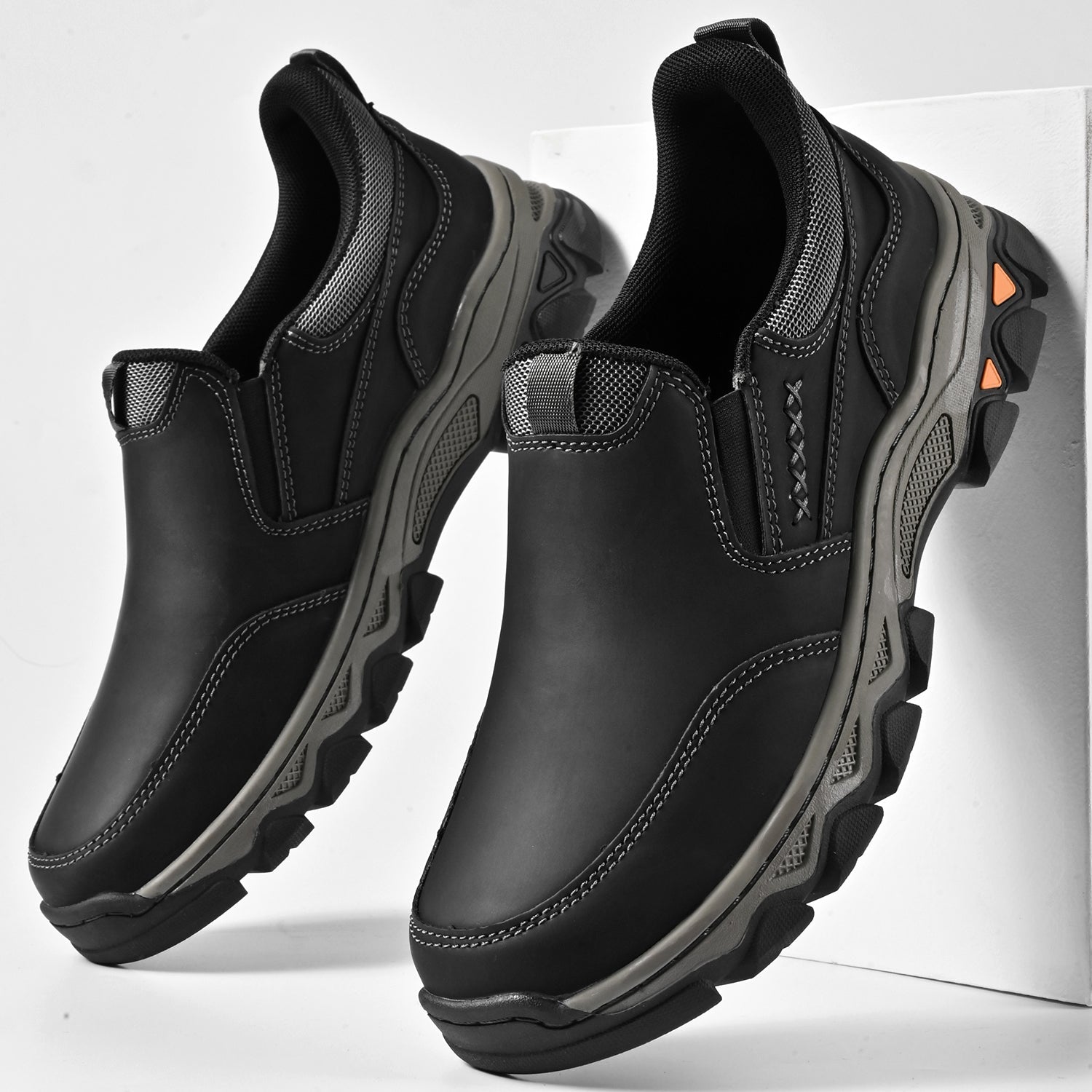Zapatos Ortopédicos Sin Cordones para Hombre – Suela Antideslizante y Soporte de Arco — Negro