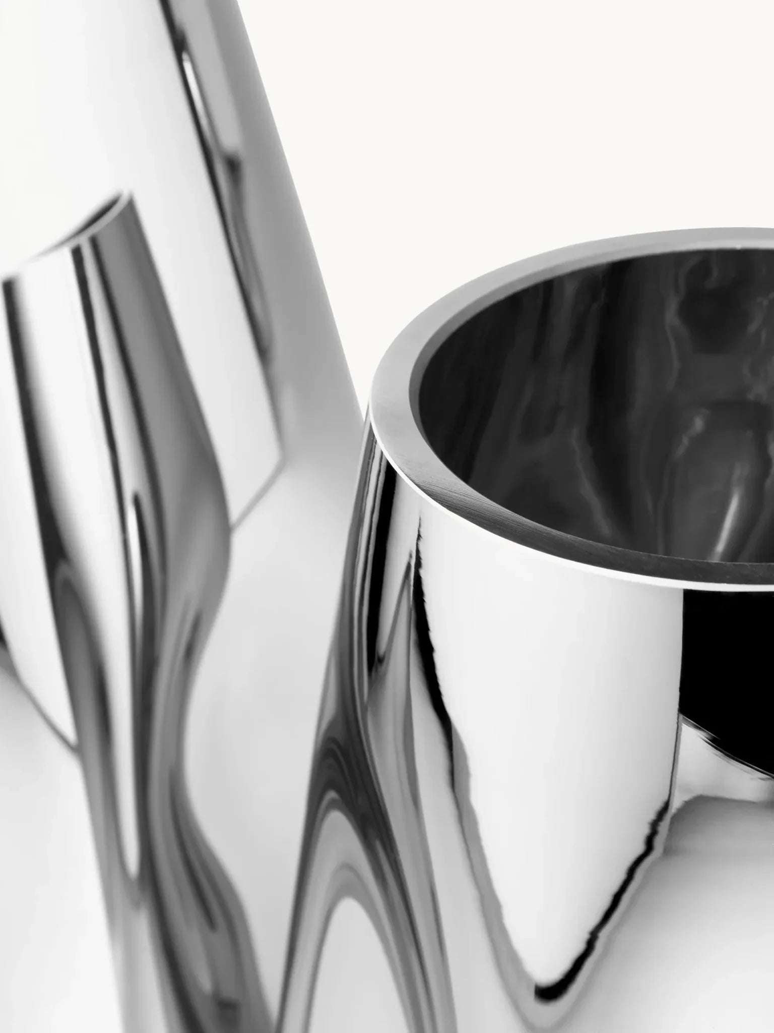 Jarrón de vidrio soplado a boca Mirror, alto: 26 cm DescuentosMax™